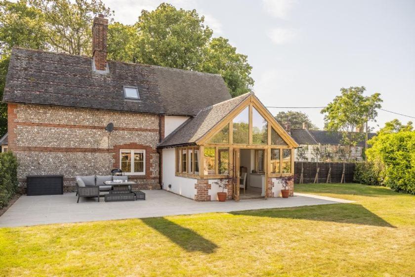 The Old School House Villa Docking Exterior photo